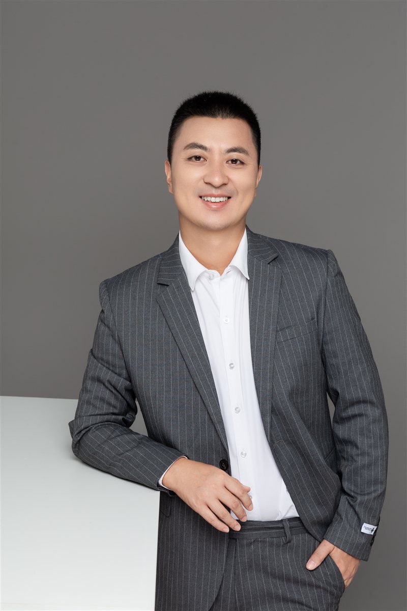 Mas Wong, Founder of OverseaEasy
